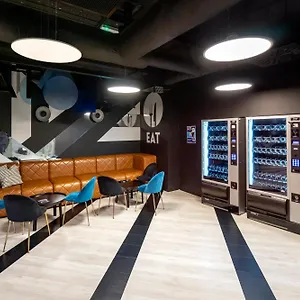 https://the-hatch-rooms.corkhotel.net